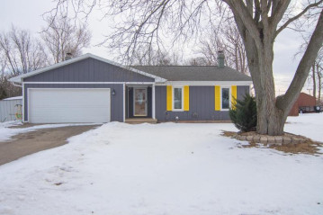 610 Johnson Street, Pulaski, WI 54162