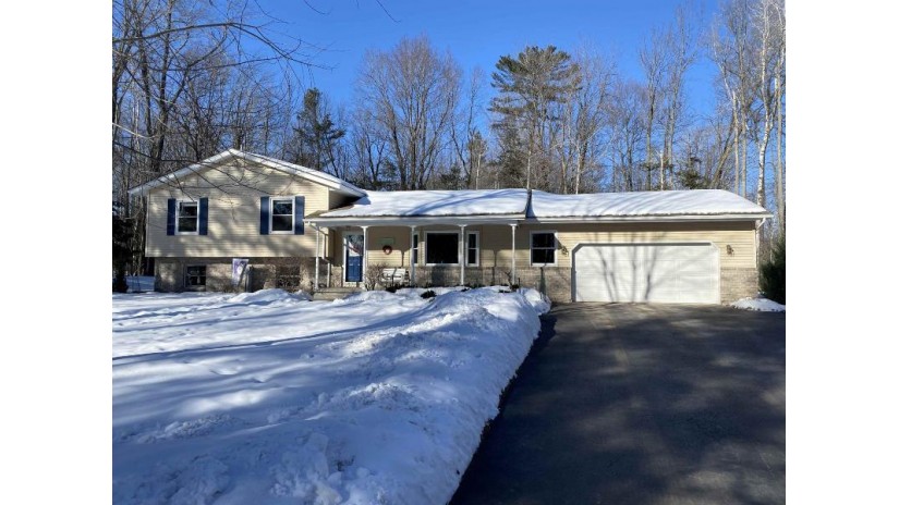 N501 Fairland Circle Menominee, MI 49858 by Weichert Realtors - Place Perfect $294,900