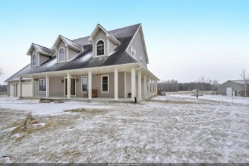 8341 County Road S, Chase, WI 54162-9634