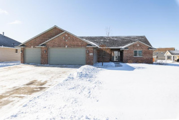 1956 Copper Top Way, Bellevue, WI 54115-4044