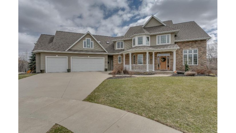 2824 E Milestone Court Appleton, WI 54913 by Coldwell Banker Real Estate Group $699,900