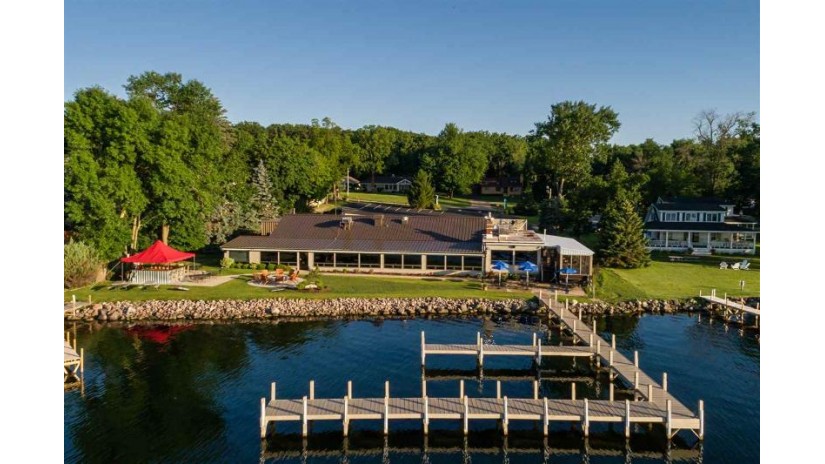 380 S Lawson Dr Green Lake, WI 54941 by Better Homes And Gardens Real Estate Special Prope $2,450,000