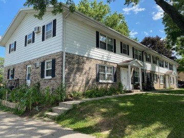 110-114 Sunny Meade Ln, Madison, WI 53713