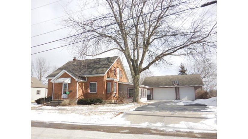 213 Juneau St Horicon, WI 53032 by Century 21 Affiliated $189,900