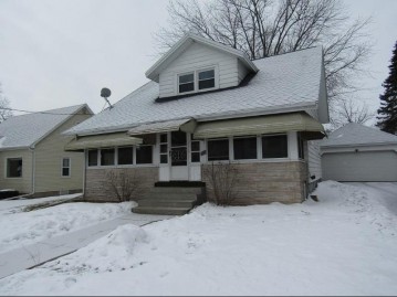 203 Main St, Fairwater, WI 53931