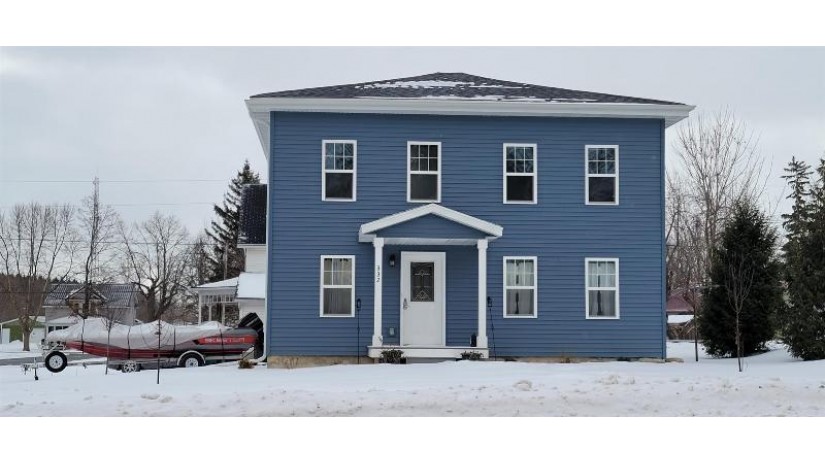 332 E Main St Brandon, WI 53919 by First Weber Inc $175,000