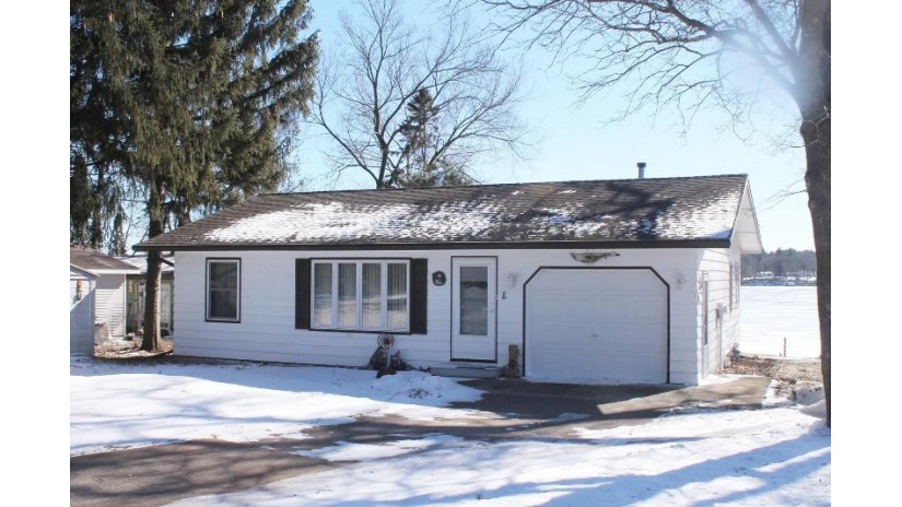 W4111 County Road C Packwaukee, WI 53949 by First Weber Inc $197,500