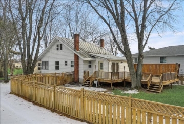 135 N Birney St, Lake Delton, WI 53965