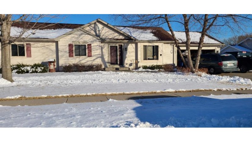 215 Jennifer Ln Fall River, WI 53932 by Exp Realty, Llc $260,000