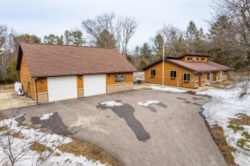 S2618 Vanhy Rd, Delton, WI 53913