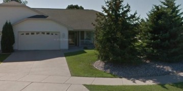 2495 Patriot Ln, Oshkosh, WI 54904