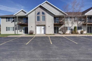 7380 Whitespire Road Unit 6, Rothschild, WI 54474