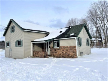 312 Curtis Avenue, Hatley, WI 54440