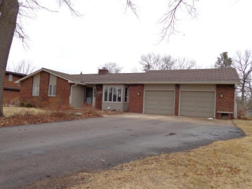 2630 Springville Drive, Plover, WI 54467