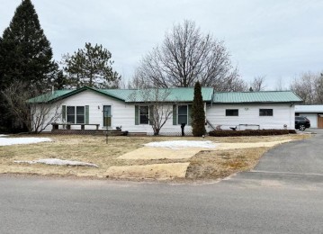 W6918 Dama Rd, Phillips, WI 54555