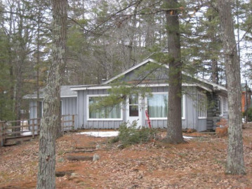 14029 Crawling Stone Dr, Lac Du Flambeau, WI 54538