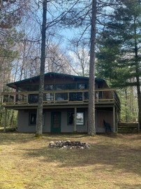 4204 Sandy Trail Ln, Eagle River, WI 54521