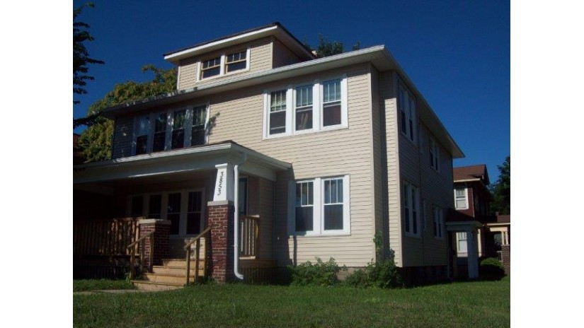 3853 N 27th St 3853A Milwaukee, WI 53216-2607 by Root River Realty $79,900