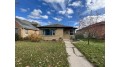 3950 N 77th St Milwaukee, WI 53222 by Premier Point Realty LLC $137,000