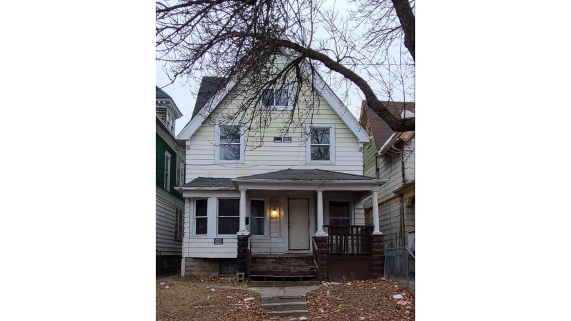 1515 N 38th St Milwaukee, WI 53208 by Root River Realty $39,900