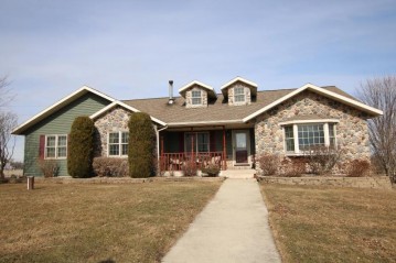 W8527 Priepke Rd, Lamartine, WI 54932