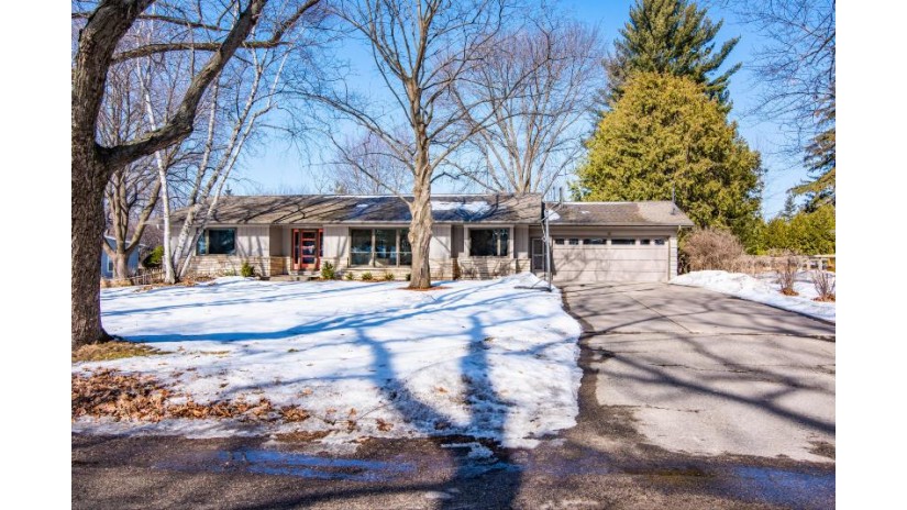 626 Illinois Ave Green Lake, WI 54941 by Emmer Real Estate Group $489,000