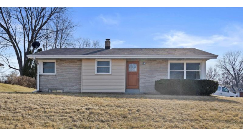 741 Edgewood Ave South Milwaukee, WI 53172 by Keller Williams Realty-Milwaukee North Shore $259,900