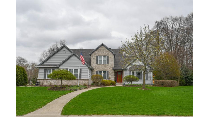 W144N10026 Sun Valley Trl Germantown, WI 53022 by First Weber Inc - Delafield $539,000