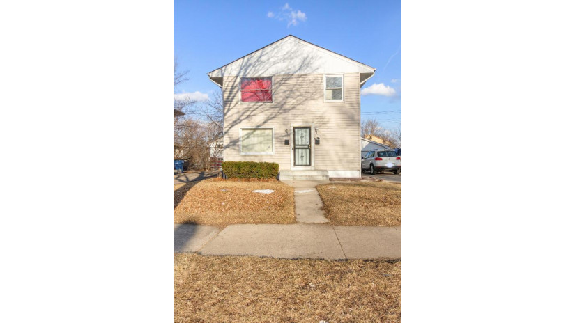 5668 N 62nd St 5670 Milwaukee, WI 53218 by Venture Real Estate Group LLC $109,000