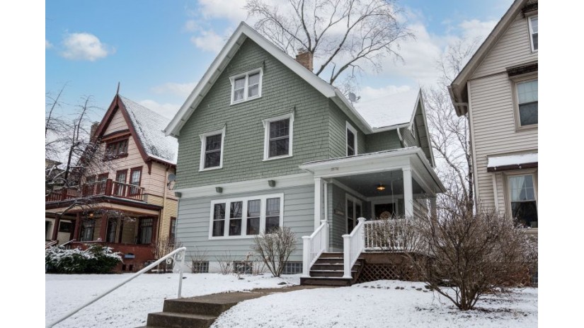 2916 N Prospect Ave Milwaukee, WI 53211 by Shorewest Realtors $450,000