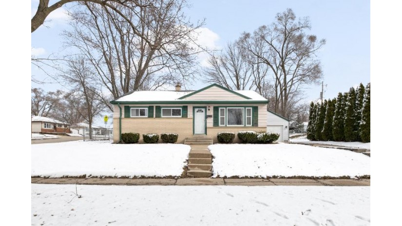 2120 Garven Ct Waukesha, WI 53188 by Real Broker LLC $249,900