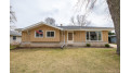 211 Maple St Grafton, WI 53024 by Shorewest Realtors $295,000