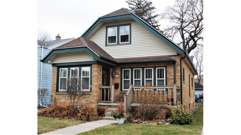 1013 Glenview Ave Wauwatosa, WI 53213 by The Stefaniak Group, LLC $259,900