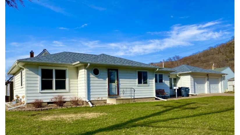 2903 Green Bay St La Crosse, WI 54601 by eXp Realty LLC $215,000