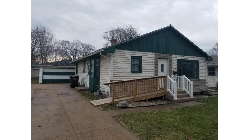 1207 Center St Union Grove, WI 53182 by HomeSmart Leading Edge $199,900