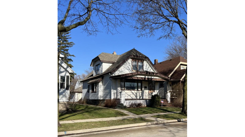 1607 S 56th St West Allis, WI 53214 by M3 Realty $120,000