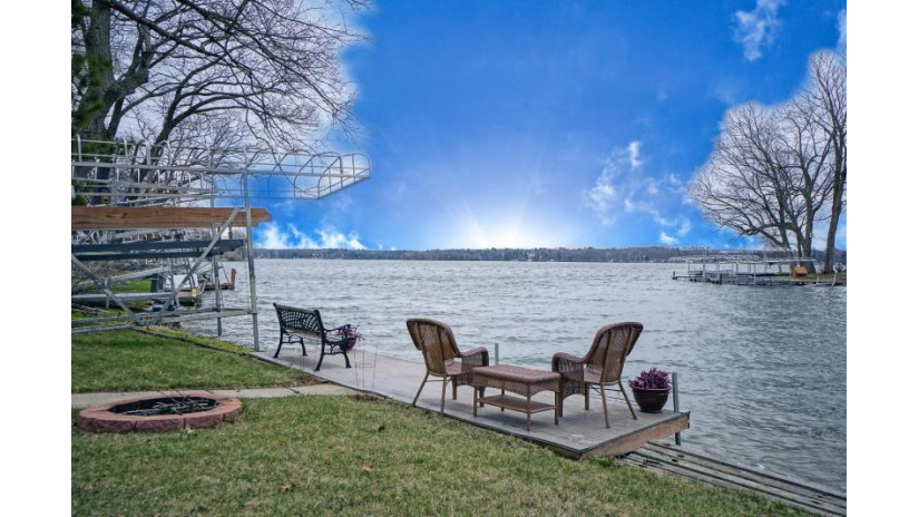 N57W34567 Nickels Point Rd Oconomowoc, WI 53066 by Lake Country Flat Fee $799,900