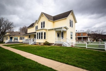 205 Franklin St E, West Salem, WI 54669