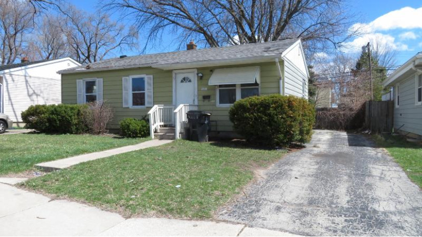 2427 Mount Pleasant St Racine, WI 53404 by Coldwell Banker Realty -Racine/Kenosha Office $75,000