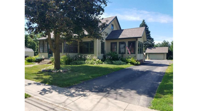 16 S Walworth St Darien, WI 53114 by NON MLS $249,900