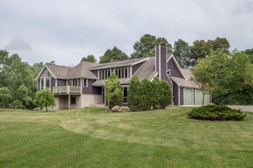 2340 Wexford Rd, Mount Pleasant, WI 53405