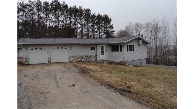 N3757 350th Street Menomonie, WI 54751 by Cb Brenizer/Menomonie $259,900