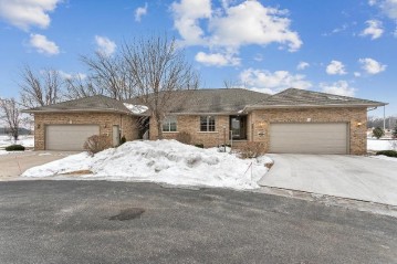 1127 Princess Dove Circle, Ashwaubenon, WI 54115