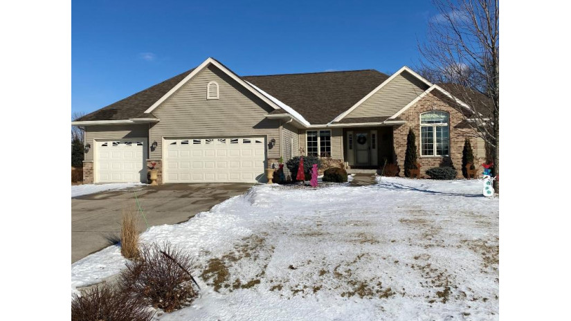 493 Whispering Springs Drive Fond Du Lac, WI 54937 by First Weber, Inc. $450,000