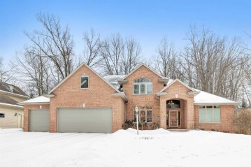 2835 Ogdan Woods Drive, Green Bay, WI 54313