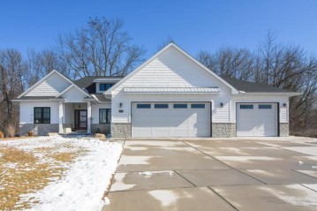 930 Hoks Ridge Lane, Lawrence, WI 54115-7769