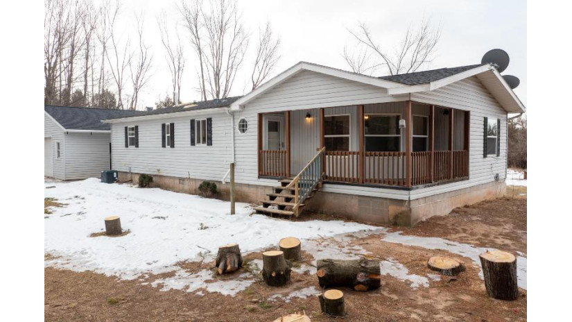 W9924 Bonnin Road Liberty, WI 54961 by First Weber, Inc. $279,900