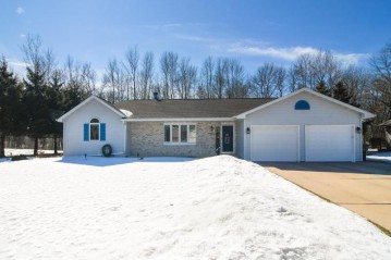 482 Blue Heron Drive, Pulaski, WI 54162