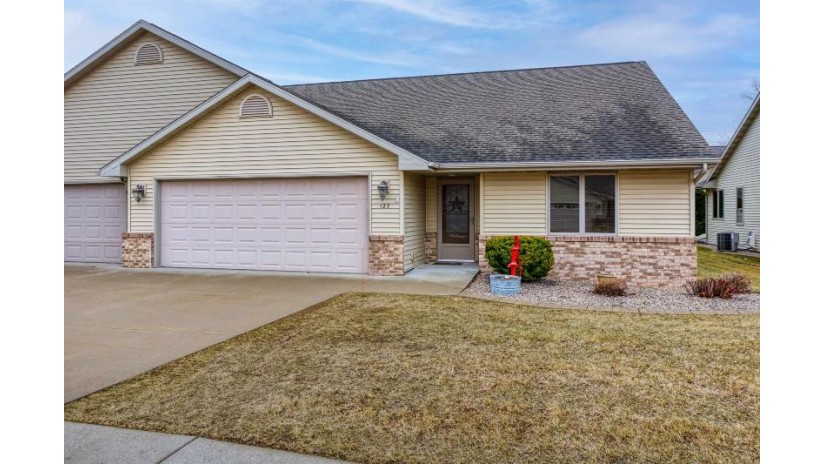 127 Somerset Lane Kimberly, WI 54136 by Berkshire Hathaway Hs Fox Cities Realty $305,000