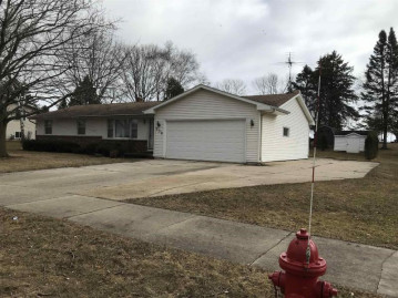 908 6th Street, Kewaunee, WI 54216